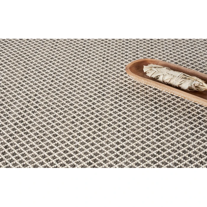 Nourison Courtyard Ivory/Charcoal COU01 5 ft. Round Rug