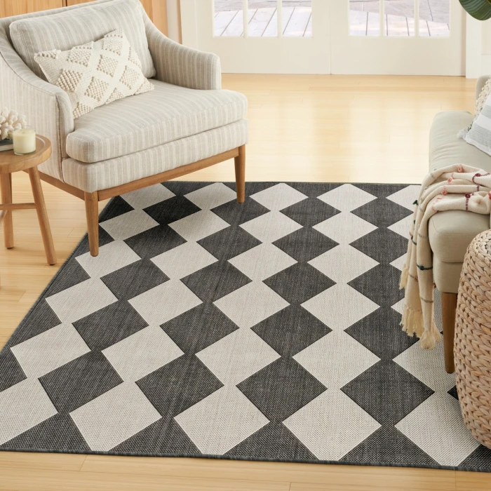 Nourison Positano Black POS04 4 ft. X 6 ft. Rect. Rug