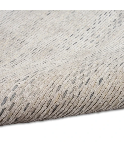 Calvin Klein Valley Silver VLL01 5 ft. X 7 ft. Rect. Rug