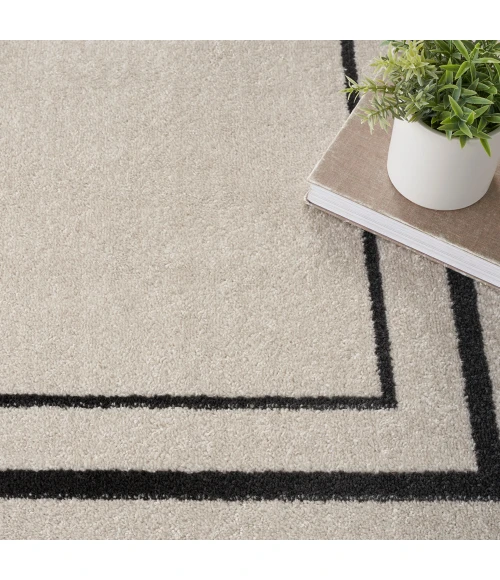 Nourison Nourison Essentials Area Rug NRE02 Ivory/Black