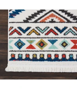 Nourison South Western White NAV06 2ft.2in. x 4ft.3in. Rect. Rug