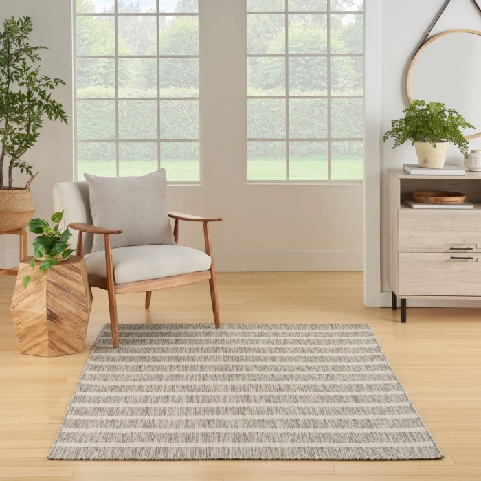 Nourison Positano Grey Ivory POS03 4 ft. X 6 ft. Rect. Rug