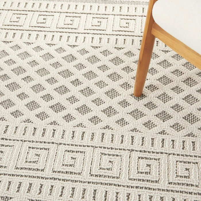 Nourison Paxton Ivory/Grey PAX05 5ft. 3in. x 7ft. 11in. Rect. Rug