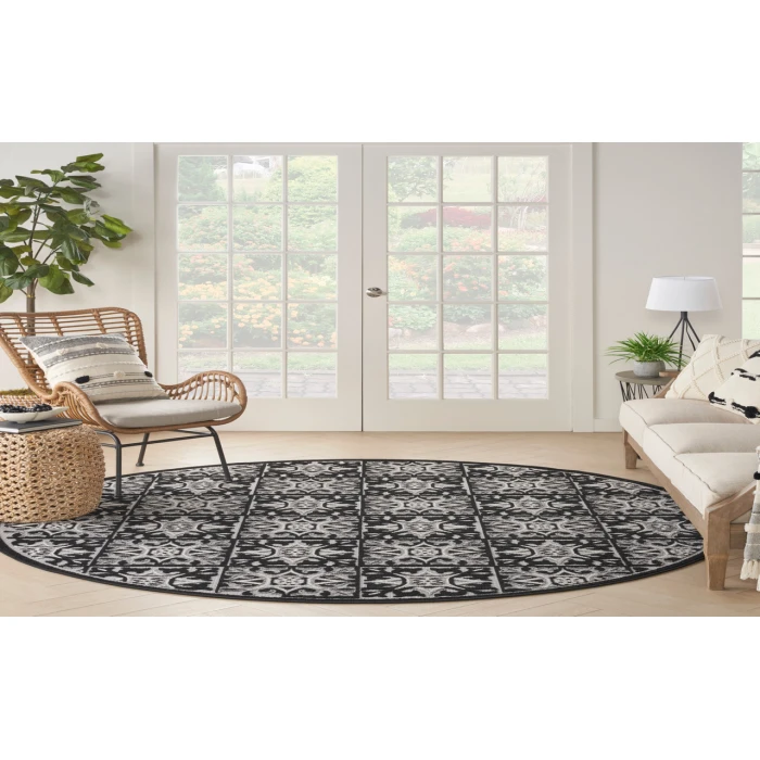 Nourison Aloha Black White ALH34 7’10” Round Rug