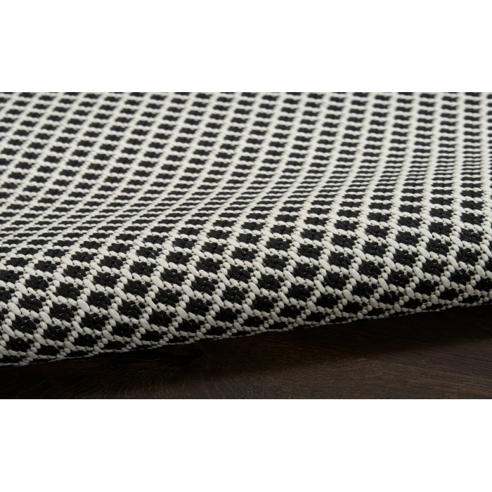 Nourison Courtyard Black White COU01 5 ft. X 7 ft. Rectangle Rug