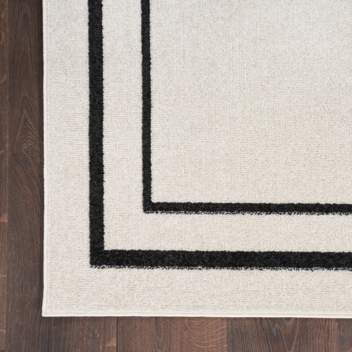 Nourison Nourison Essentials Area Rug NRE02 Ivory/Black