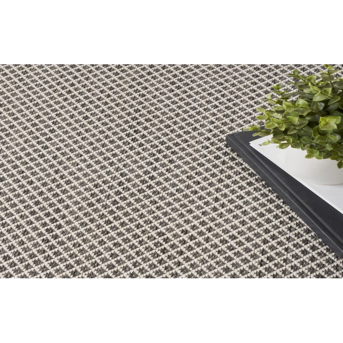 Nourison Courtyard Ivory/Charcoal COU01 5 ft. X 8 ft. Oval Rug