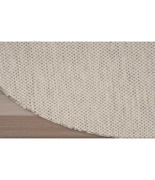 Nourison Courtyard Ivory Silver COU01 6 ft. X 9 ft. Oval Rug