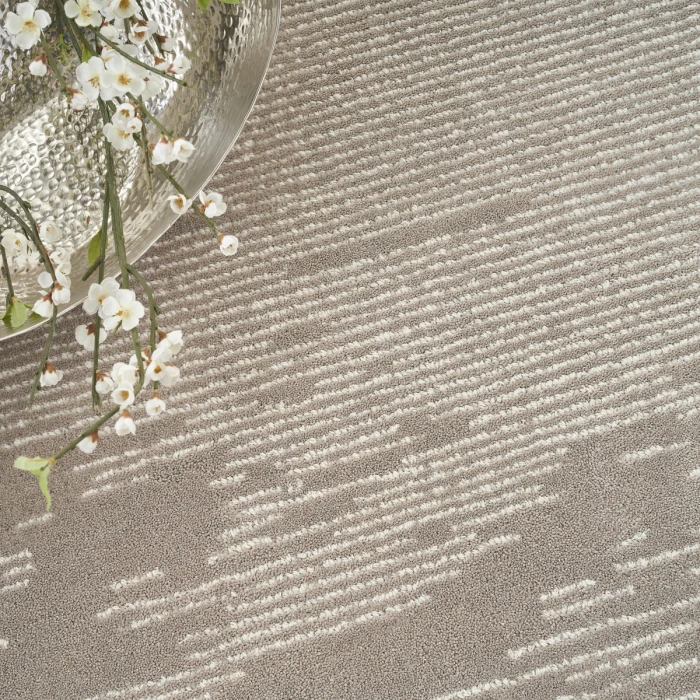 Michael Amini Ma30 Star Area Rug SMR02 Taupe/Ivory 5'3" x 7'3"