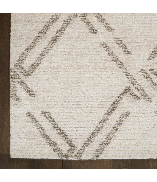 Nourison Venosa Runner Area Rug VSN01-Ivory/Grey