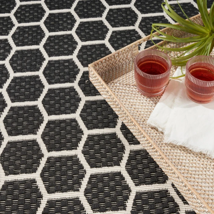 Nourison Twist Reversible Black TWS01 6 ft. X 9 ft. Rect. Rug