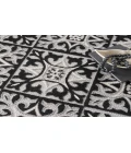 Nourison Aloha Black White ALH34 7’10” Round Rug