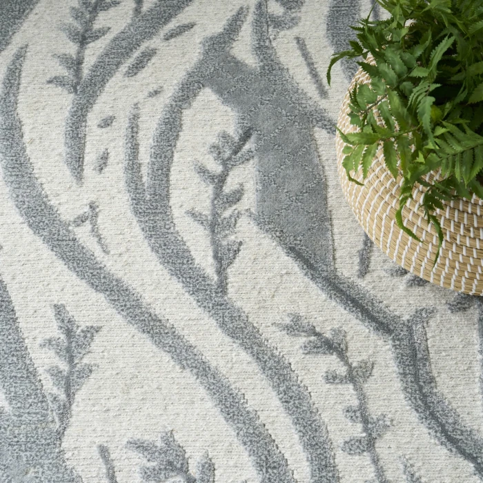 Nourison Home Divine Grey DIV13 5ft.6in. x 7ft.5in. Rect. Rug