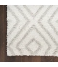 Nourison Modern Shag Ivory Silver MMD01 5 ft. X 7 ft. Rect. Rug