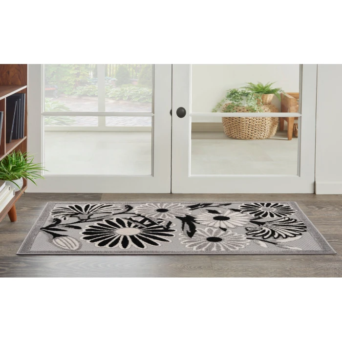 Nourison Aloha Black White ALH33 2 ft. 8 in. X 4 ft. Rectangle Rug