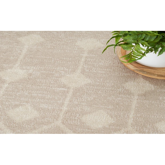 Nourison Grafix Beige GRF37 7 ft. 10 in. X 9 ft. 10 in. Rectangle Rug