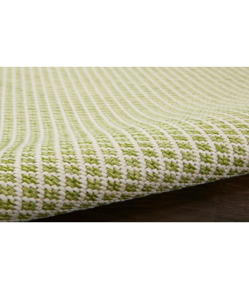 Nourison Courtyard Ivory Green COU01 5 ft. X 8 ft. Oval Rug