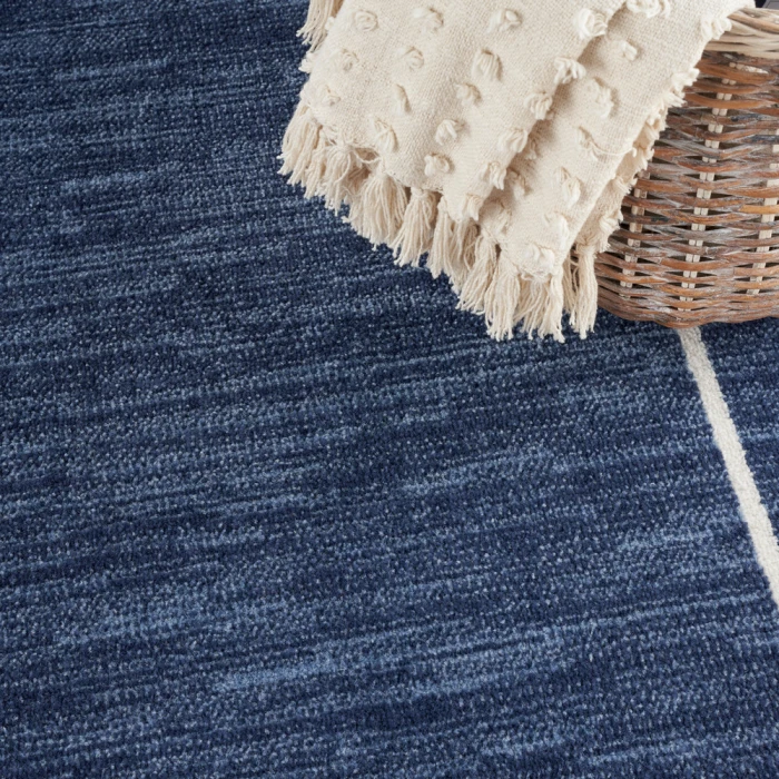 Nourison Nourison Essentials Area Rug NRE02 Navy/Ivory