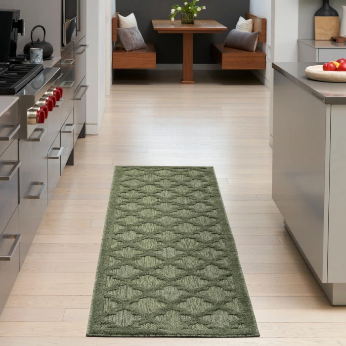 Nourison Home Easy Care Green NES01 2 ft. X 6 ft. Rectangle Rug