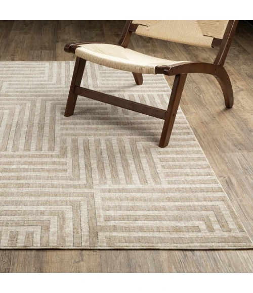 Oriental Weavers HUNTER Beige HNT03 5ft. 3in. X 7ft. 6in. Rect. Rug