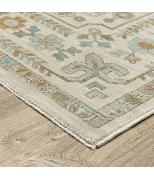 Oriental Weavers MAEVE Ivory MAE01 7ft.10in. X 10ft.10in. Rect. Rug