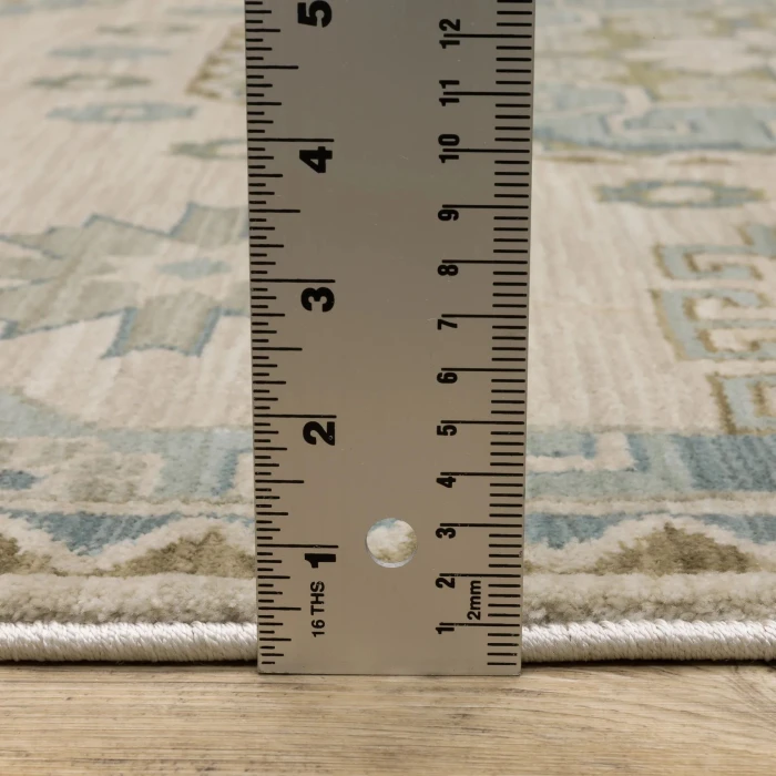 Oriental Weavers MAEVE Beige MAE03 6ft. 7in. X 9ft. 6in. Rect. Rug
