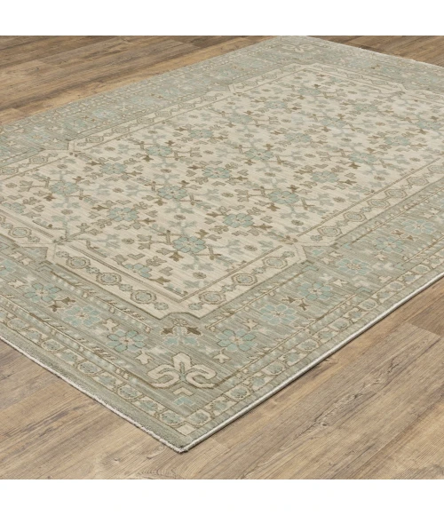 Oriental Weavers MAEVE Beige MAE04 9ft.10in. X 12ft.10in. Rect. Rug
