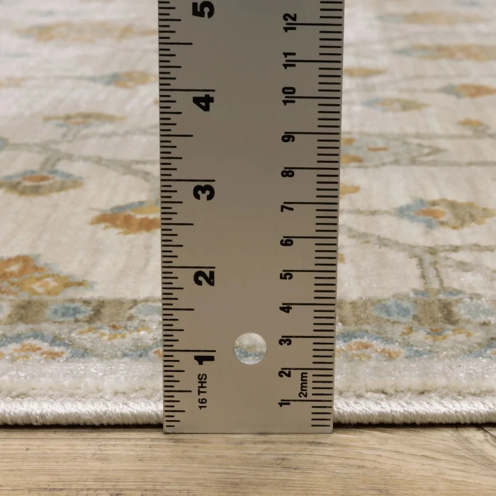 Oriental Weavers MAEVE Beige MAE07 9ft.10in. X 12ft.10in. Rect. Rug