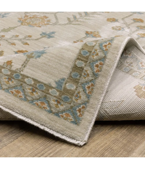 Oriental Weavers MAEVE Beige MAE07 2ft. 3in. X 7ft. 6in. Rect. Rug
