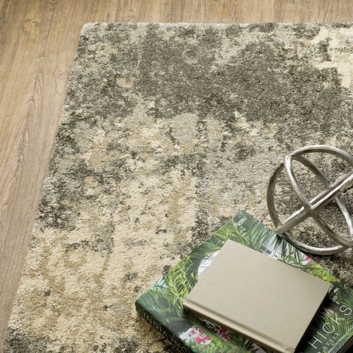 Oriental Weavers Area Rug Astor 7150D Grey 6' 7" X  9' 6"