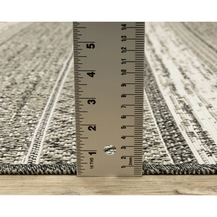 Oriental Weavers GILLIAN 1622e Beige/Black Rug 3'3X5'