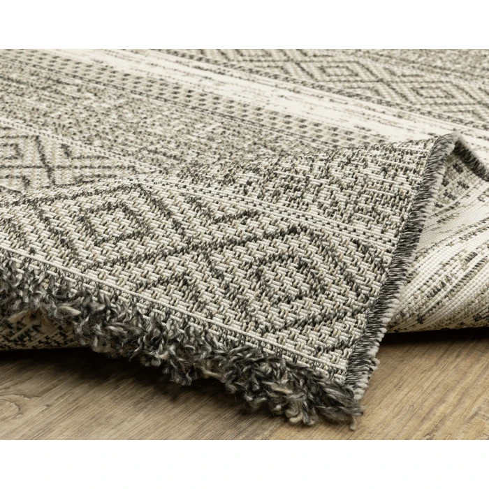 Oriental Weavers GILLIAN 1622e Beige/Black Rug 3'3X5'