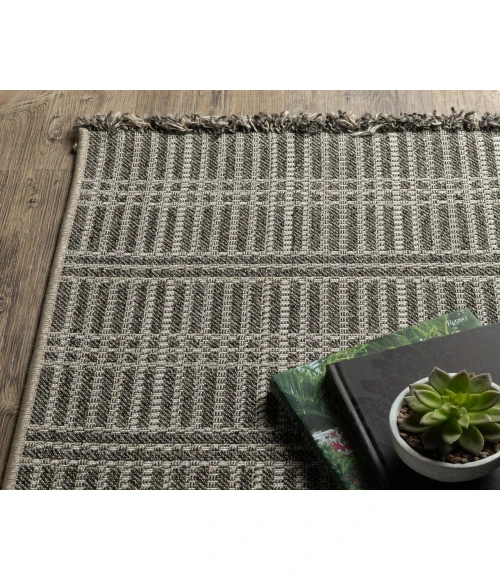 Oriental Weavers GILLIAN 163j Beige/Black Rug 6'7X9'2