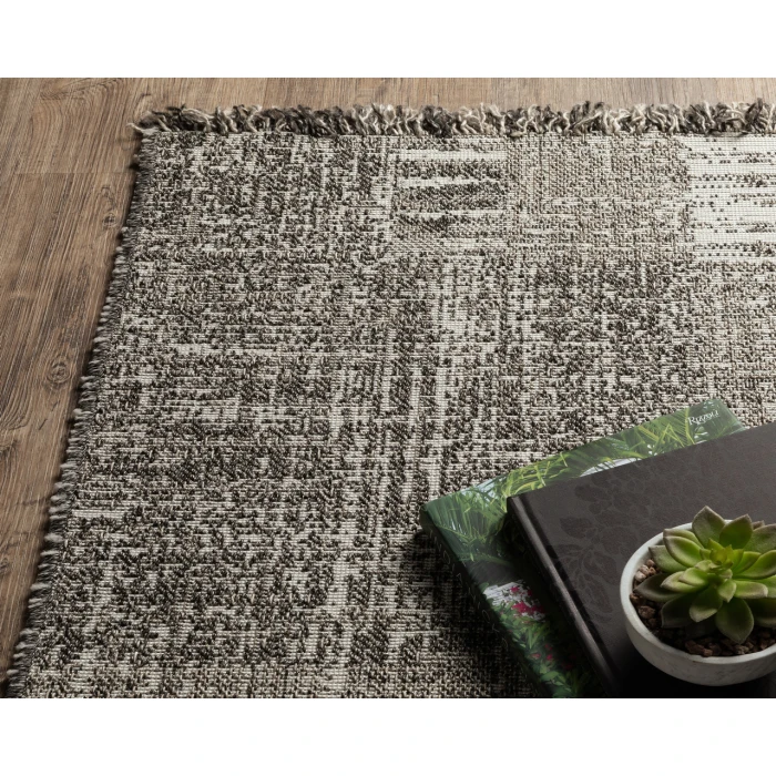 Oriental Weavers GILLIAN 81v Beige/Black Rug 1'10X7'6