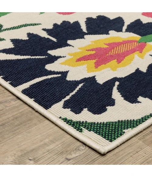 Oriental Weavers HAVANA Ivory HAV10 5ft. 3in. X 7ft. 3in. Rect. Rug