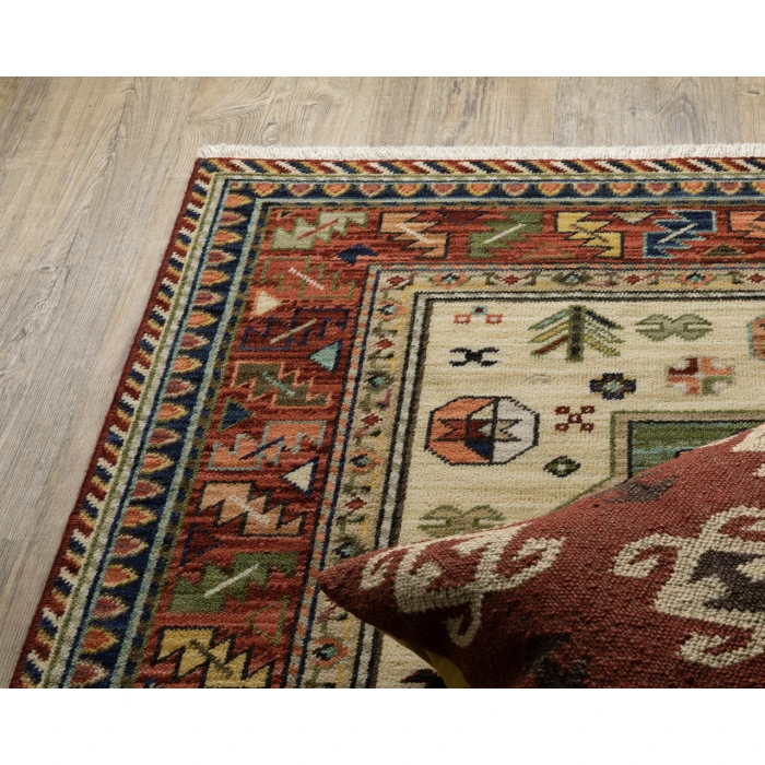 Oriental Weavers LILIHAN 8022r Red/Multi Rug 2'X3'