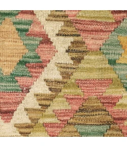 Oriental Weavers Malibu Mal07 Gold/ Multi Area Rug 2 ft. X 8 ft. Runner