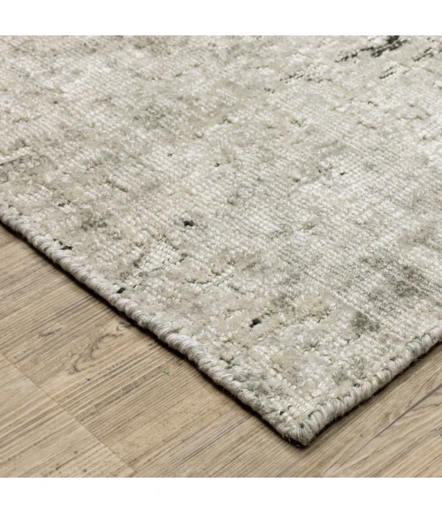 Oriental Weavers SOLSTICE Beige SLS05 2ft. 6in. X 8ft. Rect. Rug
