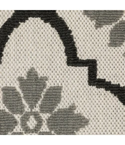 Oriental Weavers Torrey 5562E Beige/ Black Area Rug 6 ft. 7 in. X 9 ft. 2 in. Rectangle