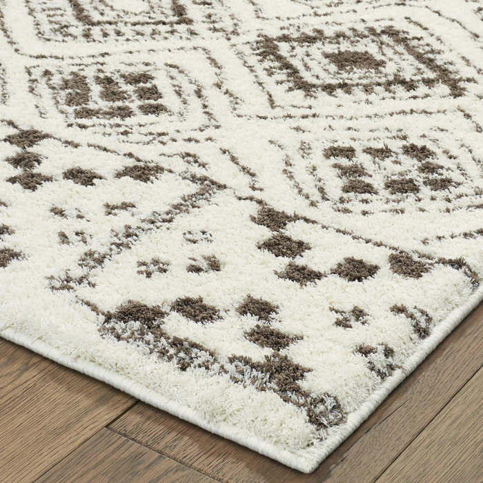 Oriental Weavers Area Rug Verona 1330W Ivory 5' 3" X  7' 6"
