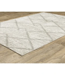 Oriental Weavers Verona 143W Ivory/ Grey 2 Ft. 3 In. X 7 Ft. 6 In. Runner Rug
