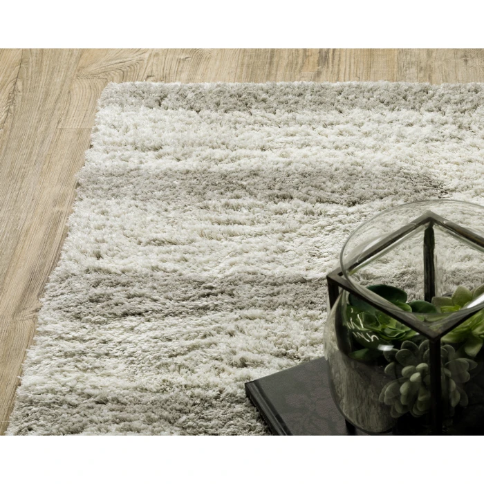 Oriental Weavers VERONA 5605h Ivory/Grey Rug 2'3X7'6