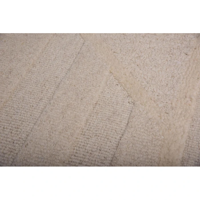 Rizzy Home Lofton Ivory A07201 7 ft. 9 in. X 9 ft. 9 in. Rectangle Rug
