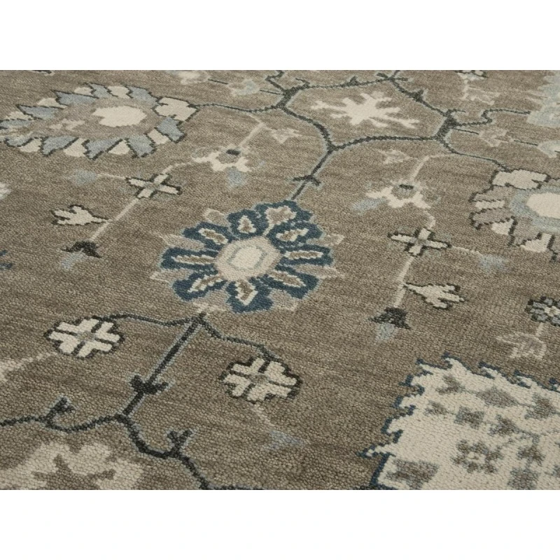 Rizzy Ashton ATN919 Brown Area Rug