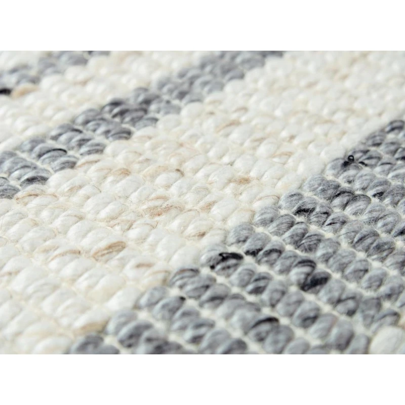 Rizzy Capri Area Rug CPI101 7'6" x 9'6" Ivory