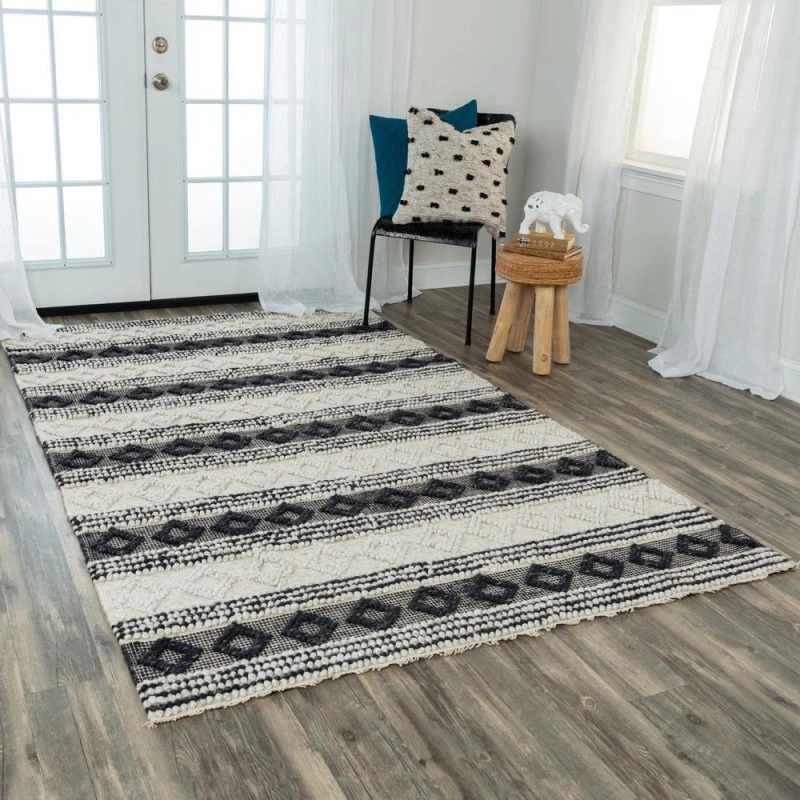 Rizzy Capri Area Rug CPI104 8'6" x 11'6" Ivory