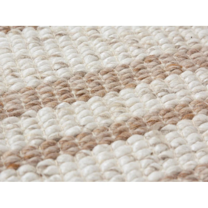 Rizzy Capri Area Rug CPI106 5' x 7'6" Ivory
