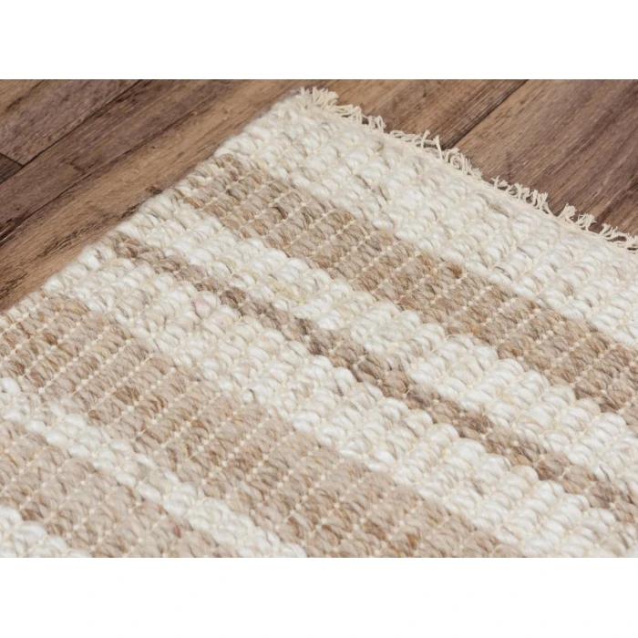 Rizzy Capri Area Rug CPI106 5' x 7'6" Ivory