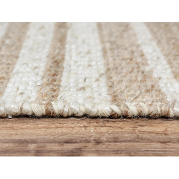 Rizzy Capri Area Rug CPI106 5' x 7'6" Ivory