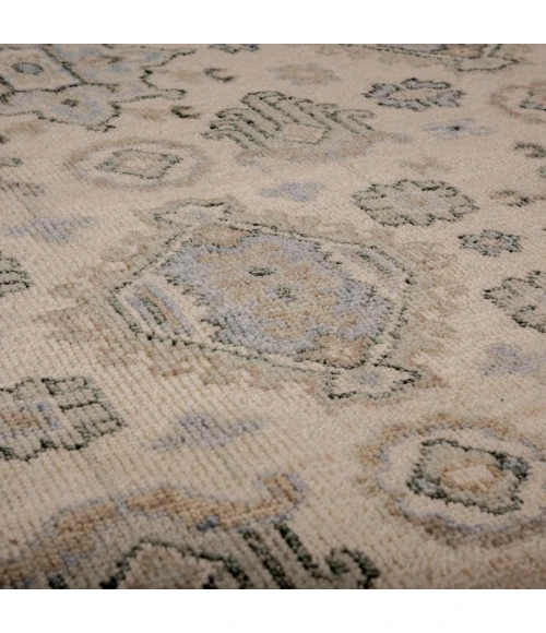 Rizzy Home Hallmark Beige/Gray HAL667 9 ft. X 12 ft. Rectangle Rug